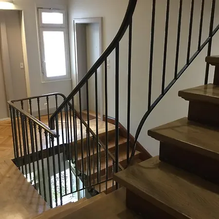 Sur Cour Au Coeur De Lejlighed